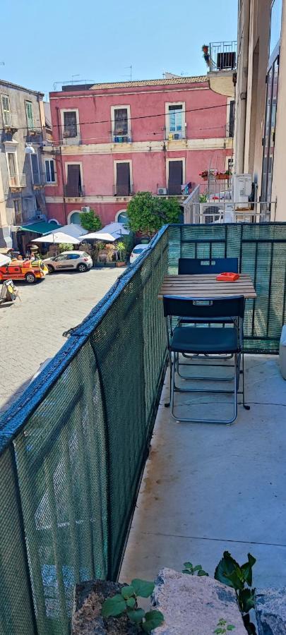 Downtown Vicino Al Duomo Apartment Катания Екстериор снимка