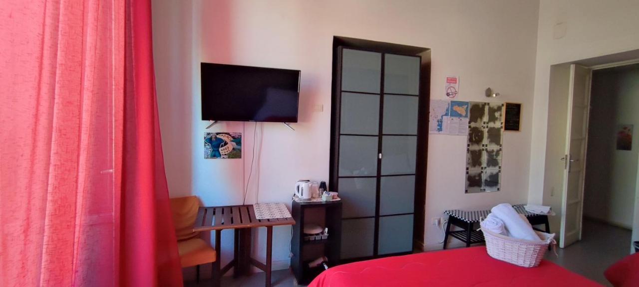 Downtown Vicino Al Duomo Apartment Катания Екстериор снимка