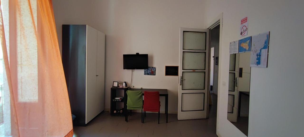 Downtown Vicino Al Duomo Apartment Катания Екстериор снимка